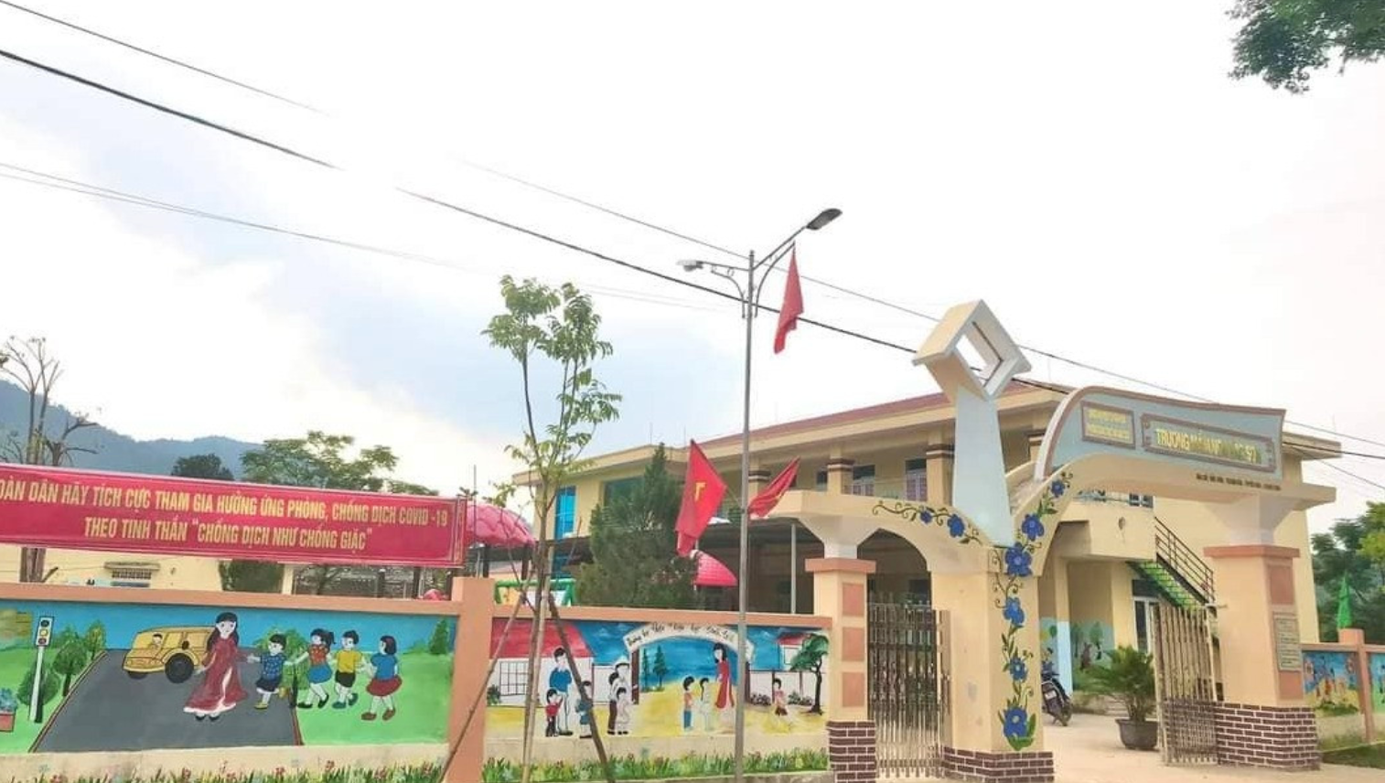 be trai tu vong truong mam non