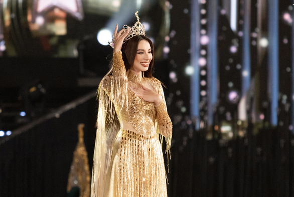 hoa hau thuy tien hoa hau thuy tien