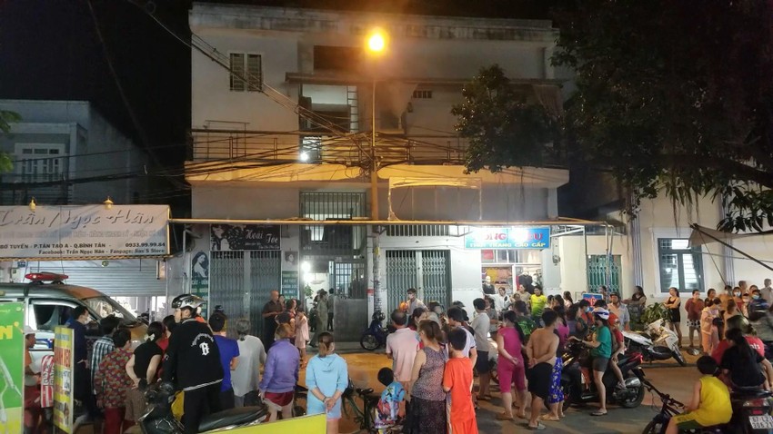 nguoi phu nu tu vong trong nha tro nguoi phu nu tu vong trong nha tro
