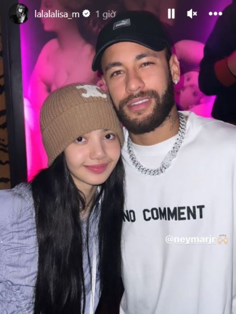 lisa chup chung voi neymar lisa chup chung voi neymar