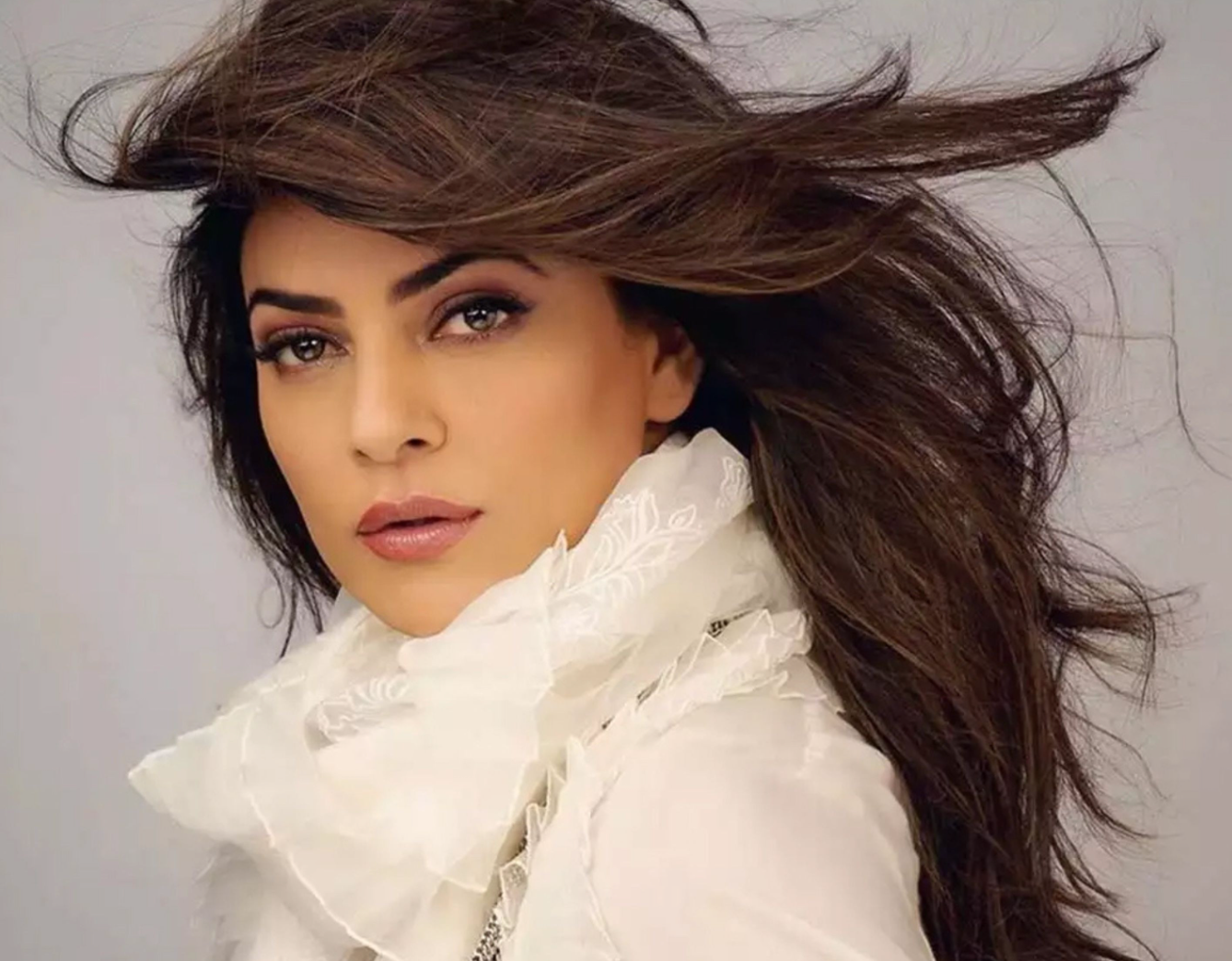 hoa hau hoan vu sushmita sen hoa hau hoan vu sushmita sen
