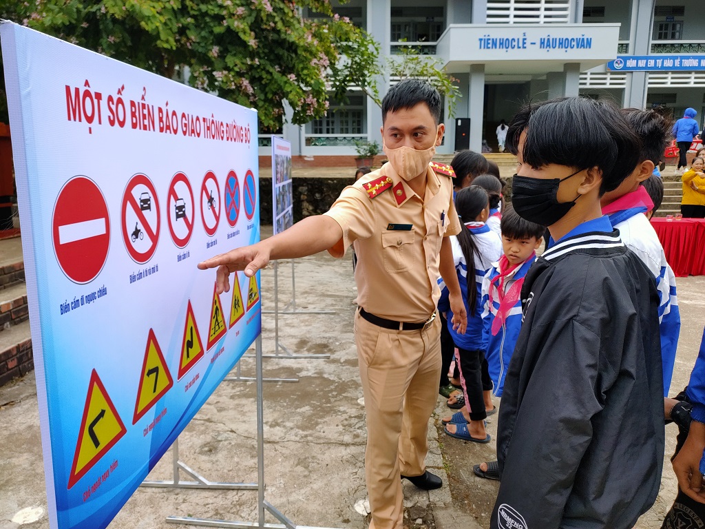 giao thong hoc duong