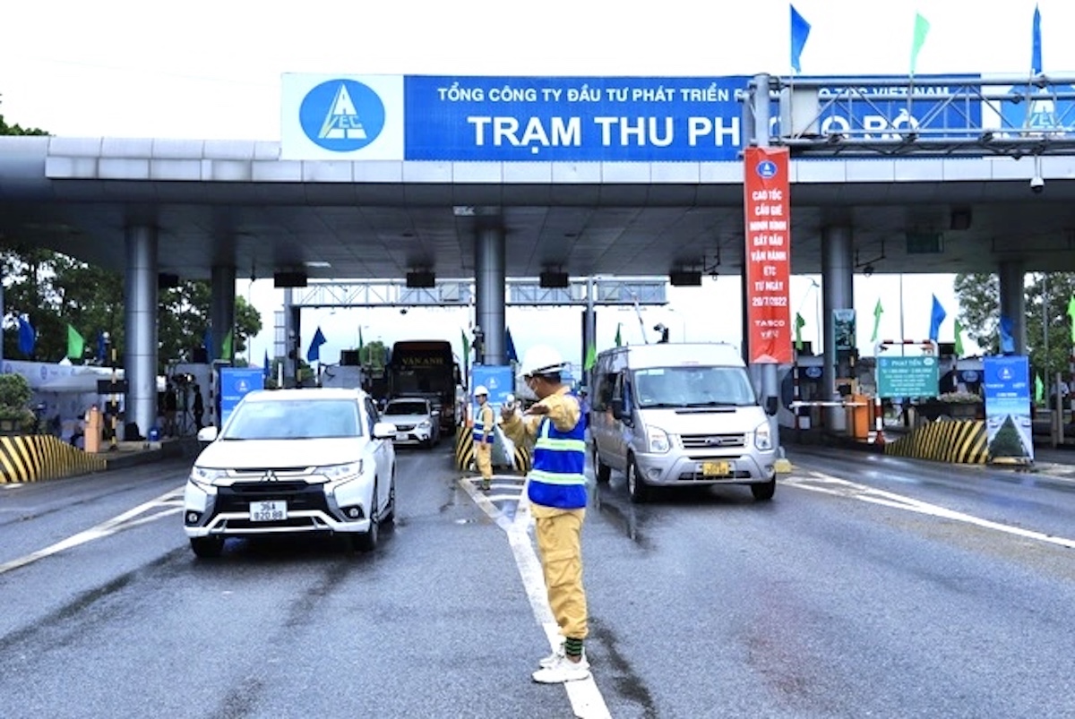vec de nghi ngung giam phi dich vu duong cao toc voi 2 loai xe vec de nghi ngung giam phi dich vu duong cao toc voi 2 loai xe