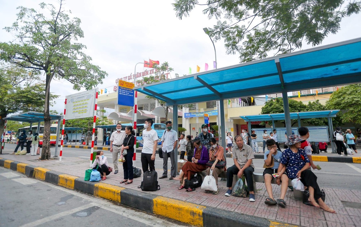 img0343nguoi dan un un keo ve thu do sau ky nghi le