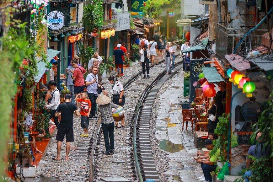 duong sat de nghi giai toa tu diem ca phe duong tau duong sat de nghi giai toa tu diem ca phe duong tau