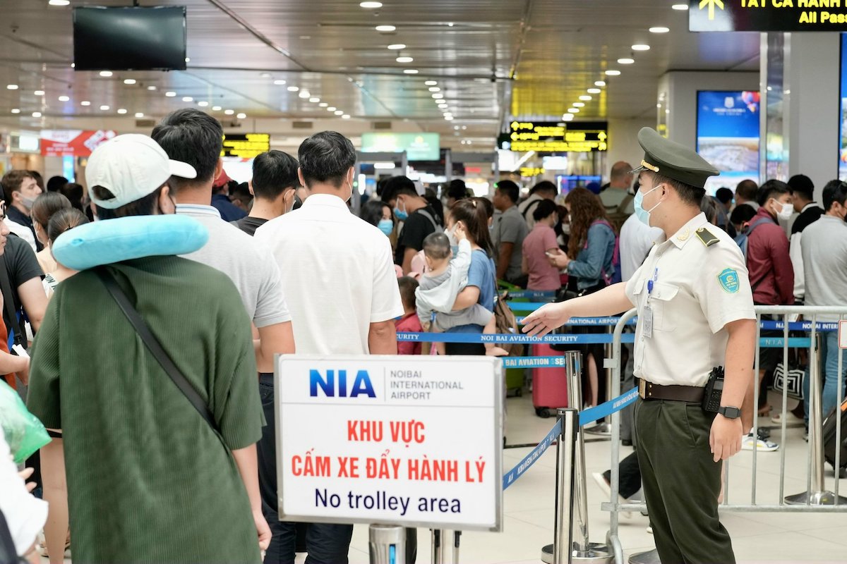 tang cuong bien phap kiem soat an ninh hang khong dip tet duong lich 2024 tang cuong bien phap kiem soat an ninh hang khong dip tet duong lich 2024