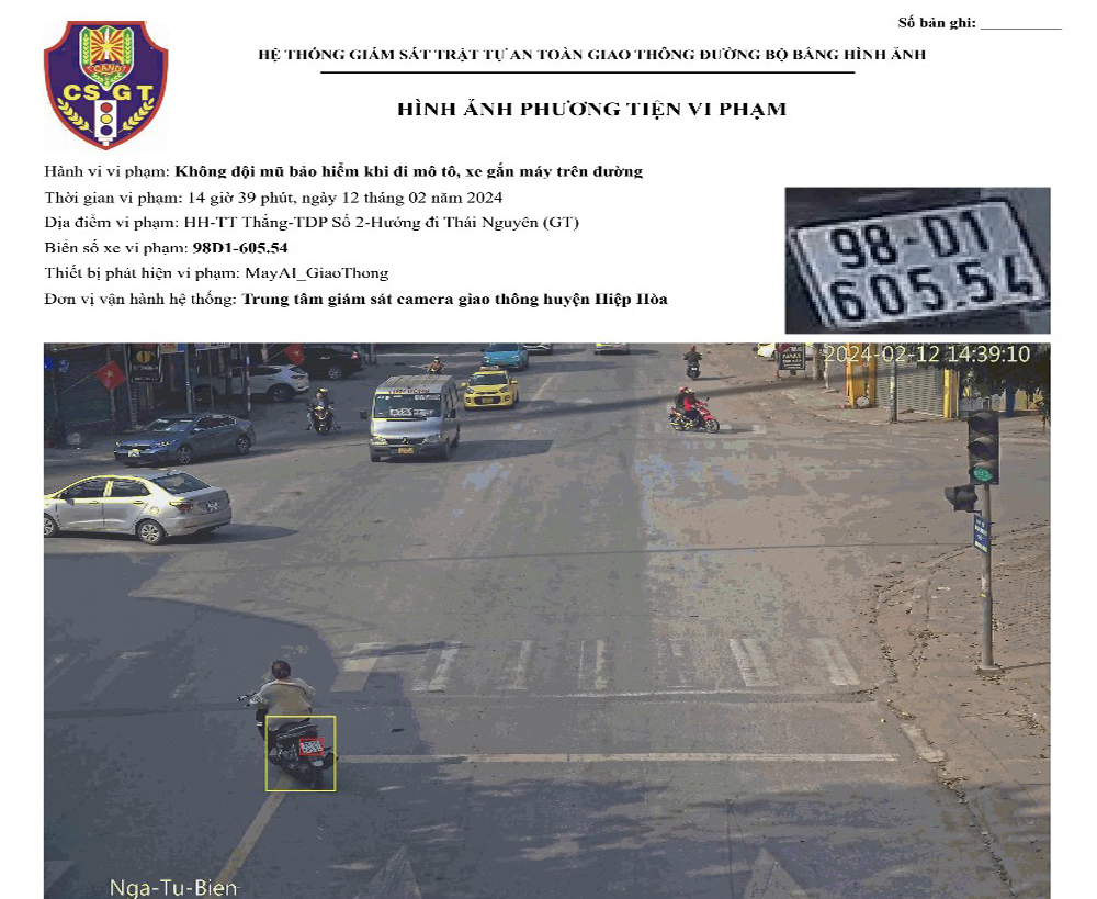 10 lan khong doi mu bao hiem 16 lan vuot den do trong 1 thang nu tai xe bi xu phat gan 20 trieu dong 10 lan khong doi mu bao hiem 16 lan vuot den do trong 1 thang nu tai xe bi xu phat gan 20 trieu dong