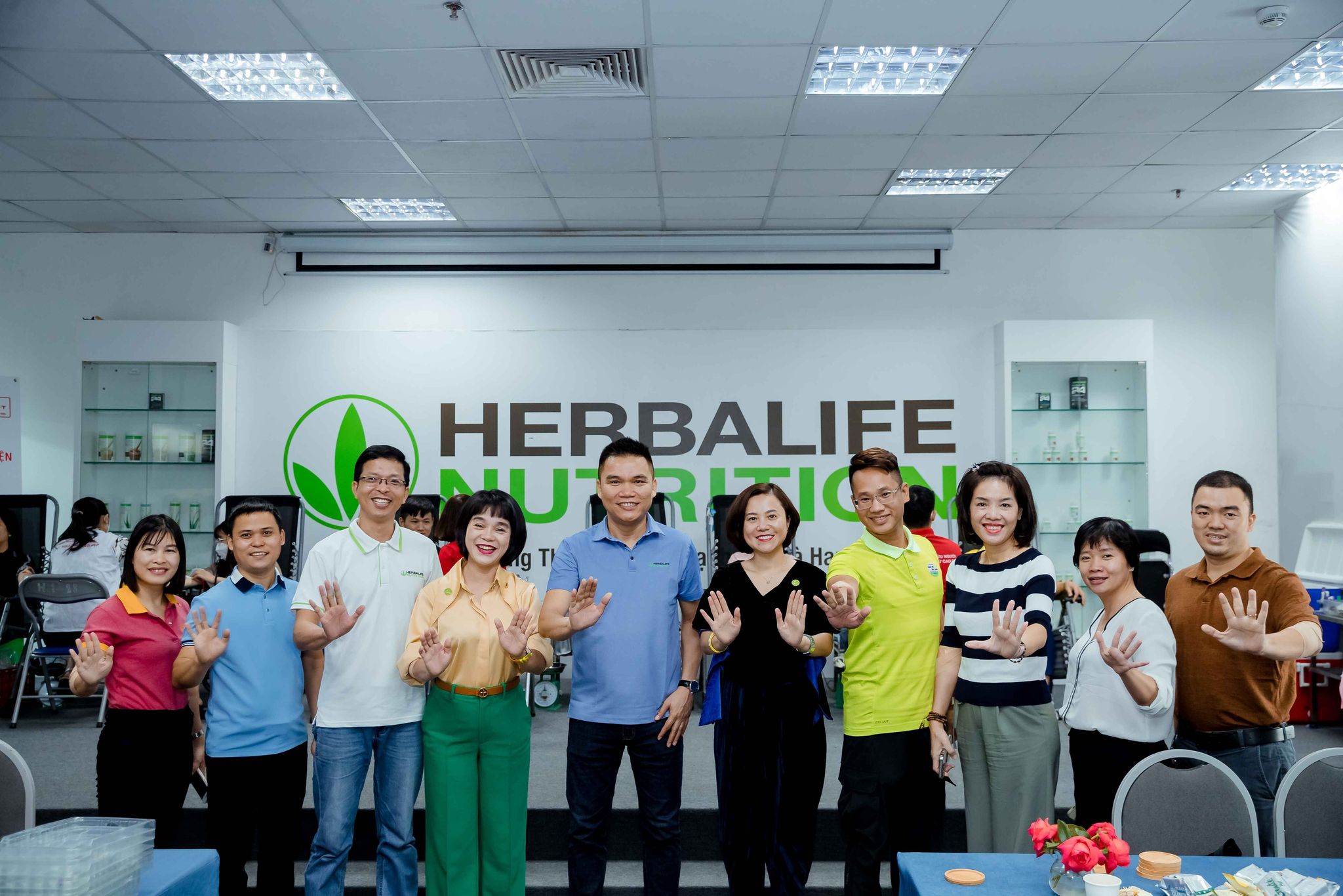 thanh vien doc lap va nhan vien herbalife viet nam tham gia hien mau tinh nguyen 4 thanh vien doc lap va nhan vien herbalife viet nam tham gia hien mau tinh nguyen 4