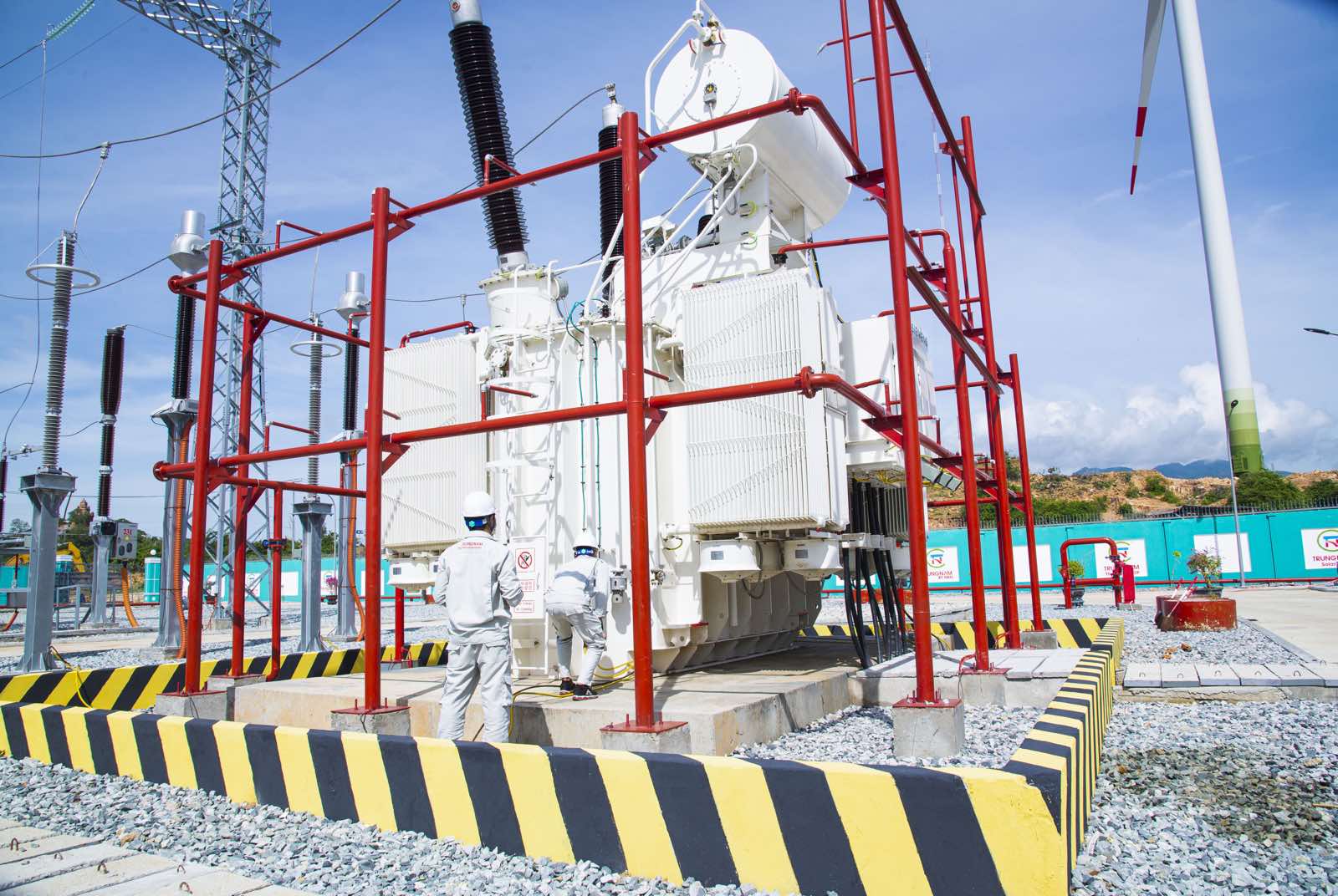 anh 2 trungnam group anh 2 trungnam group