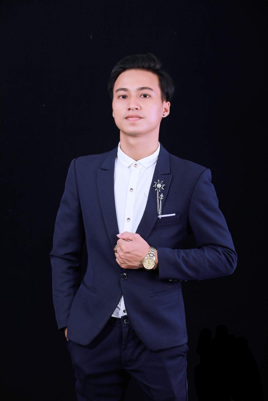 anh 8