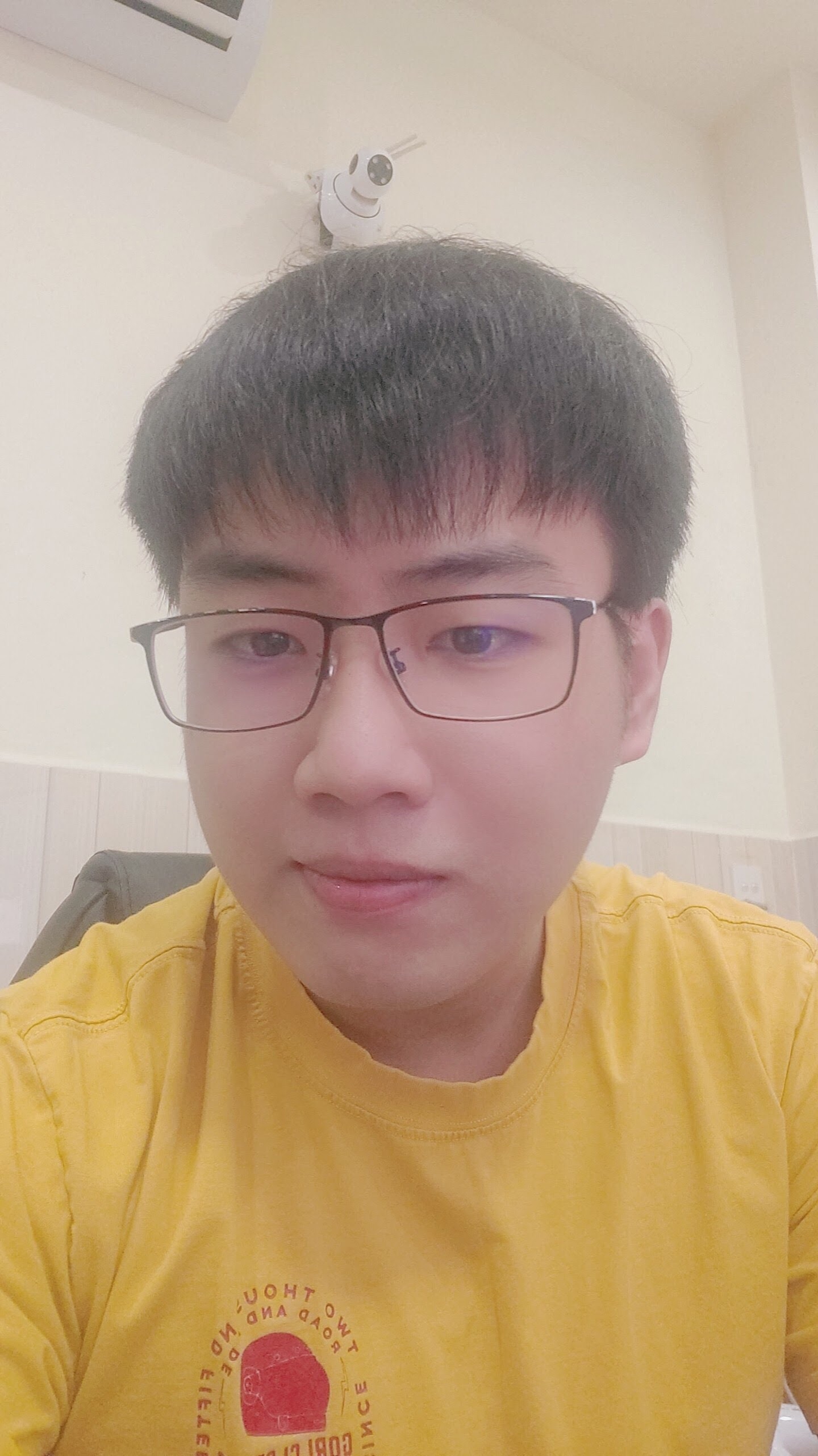 anh 2 anh 2