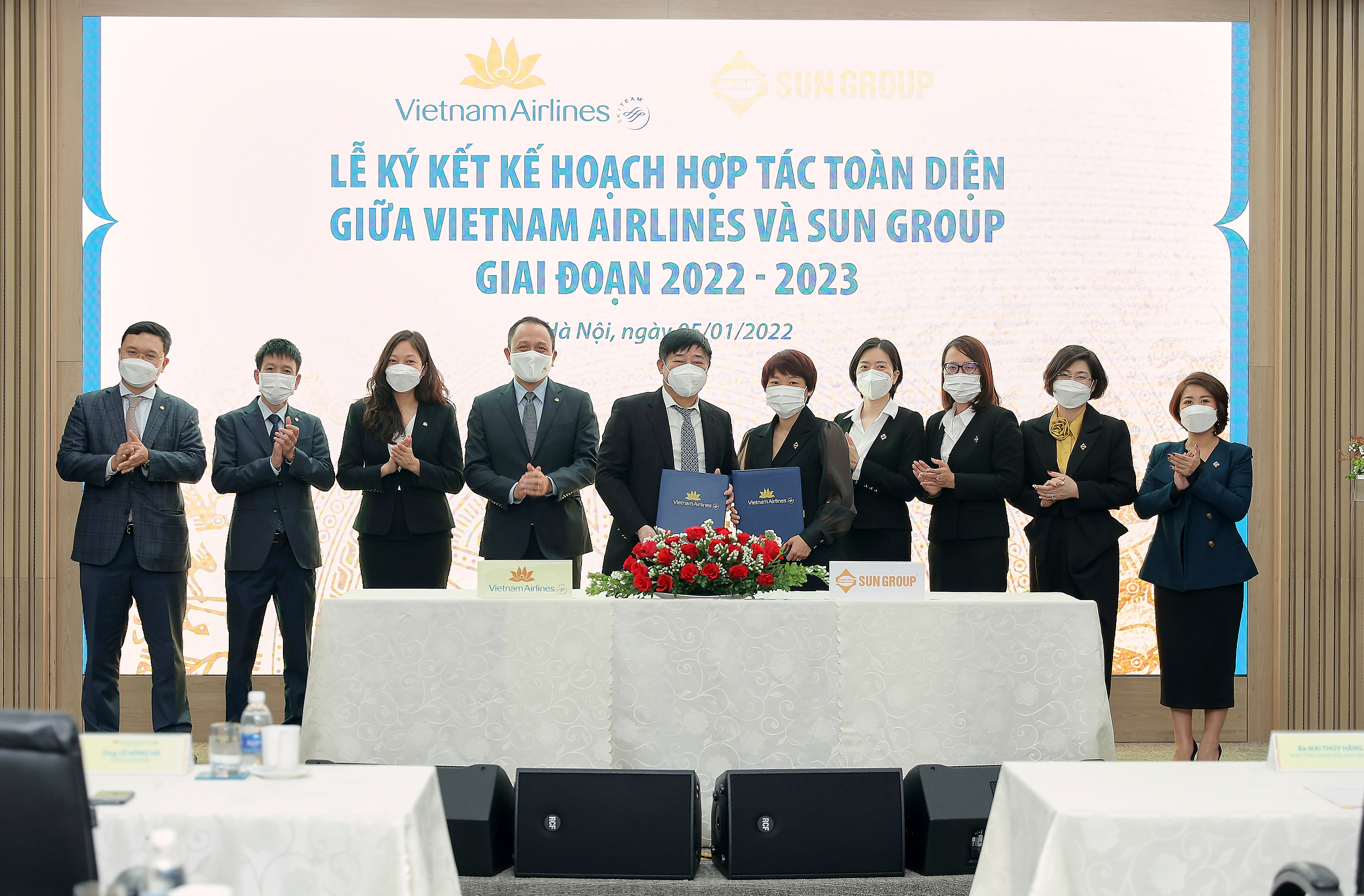 le ky ket kh hop tac toan dien giua sun group va vietnam airlines 9 le ky ket kh hop tac toan dien giua sun group va vietnam airlines 9