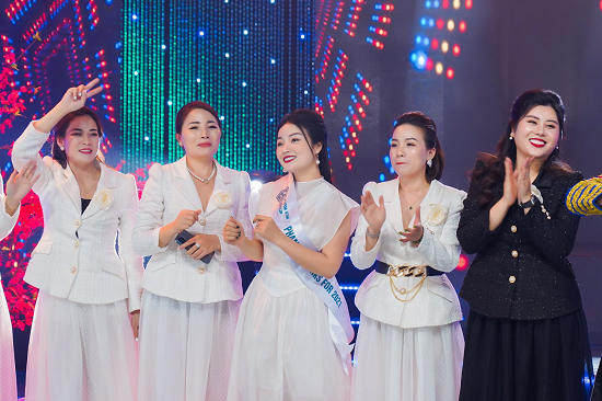 voi ban linh va nang luc lanh dao doi nhom kiet xuat ceo nguyen hien da dua talent system vuon toi nhieu thanh tich dang ne voi ban linh va nang luc lanh dao doi nhom kiet xuat ceo nguyen hien da dua talent system vuon toi nhieu thanh tich dang ne