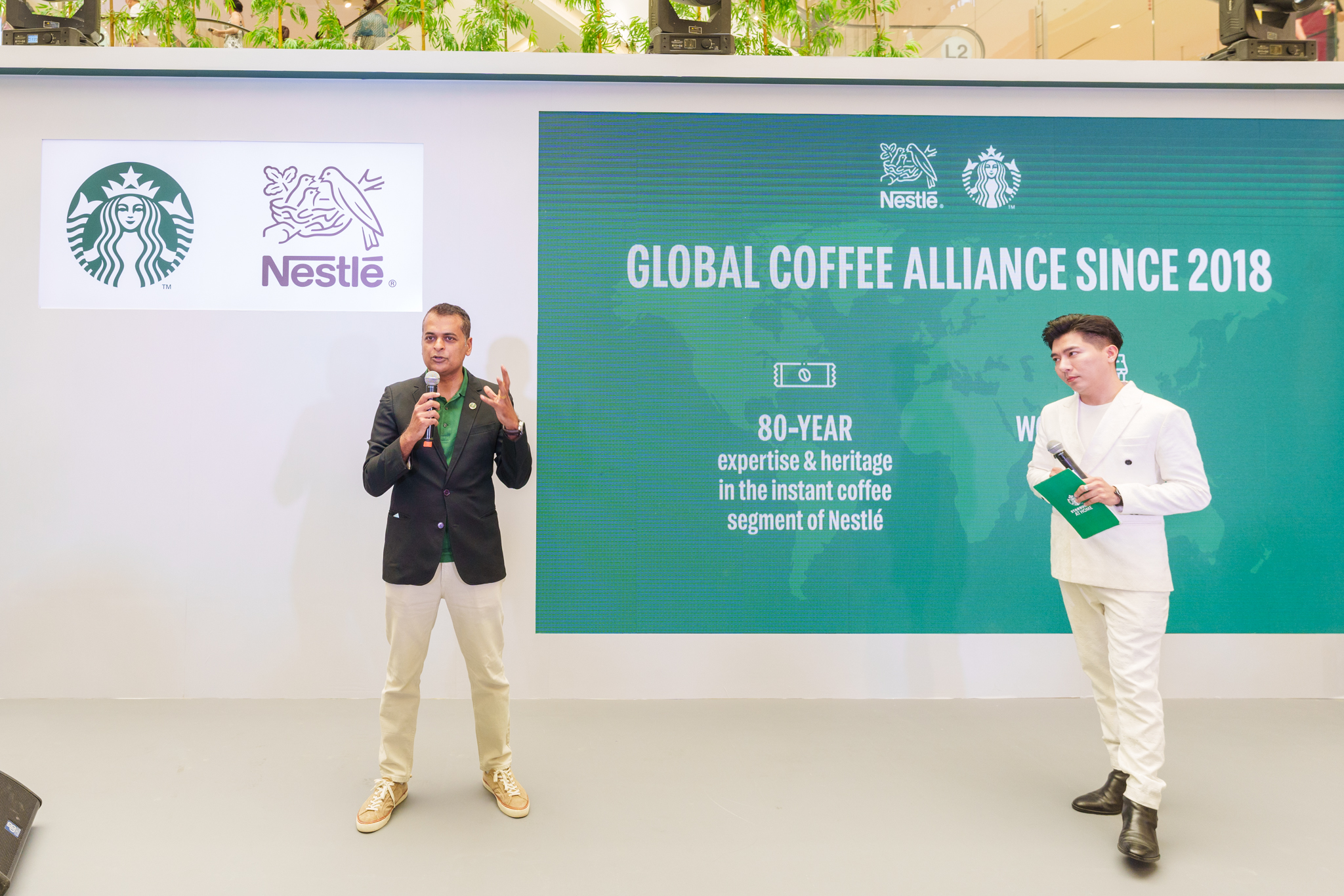 san pham la ket qua hop tac giua nestle va starbucks sau khi hai cong ty bat tay thanh lap lien minh ca phe toan cau nam 2018