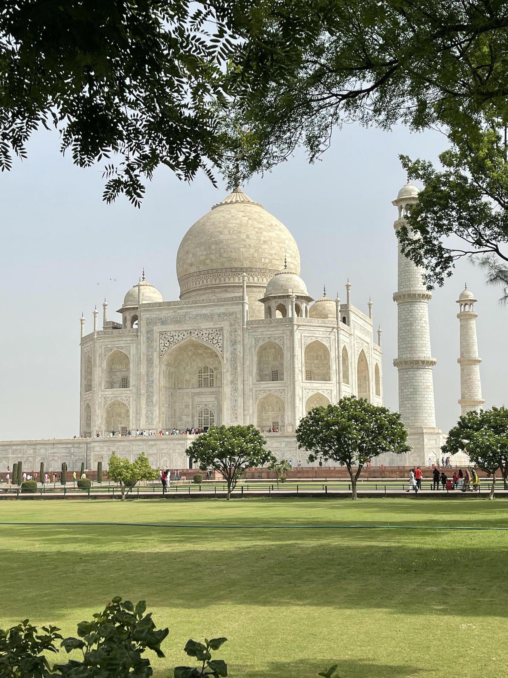 ngoi den taj mahal noi tieng cua an do ngoi den taj mahal noi tieng cua an do