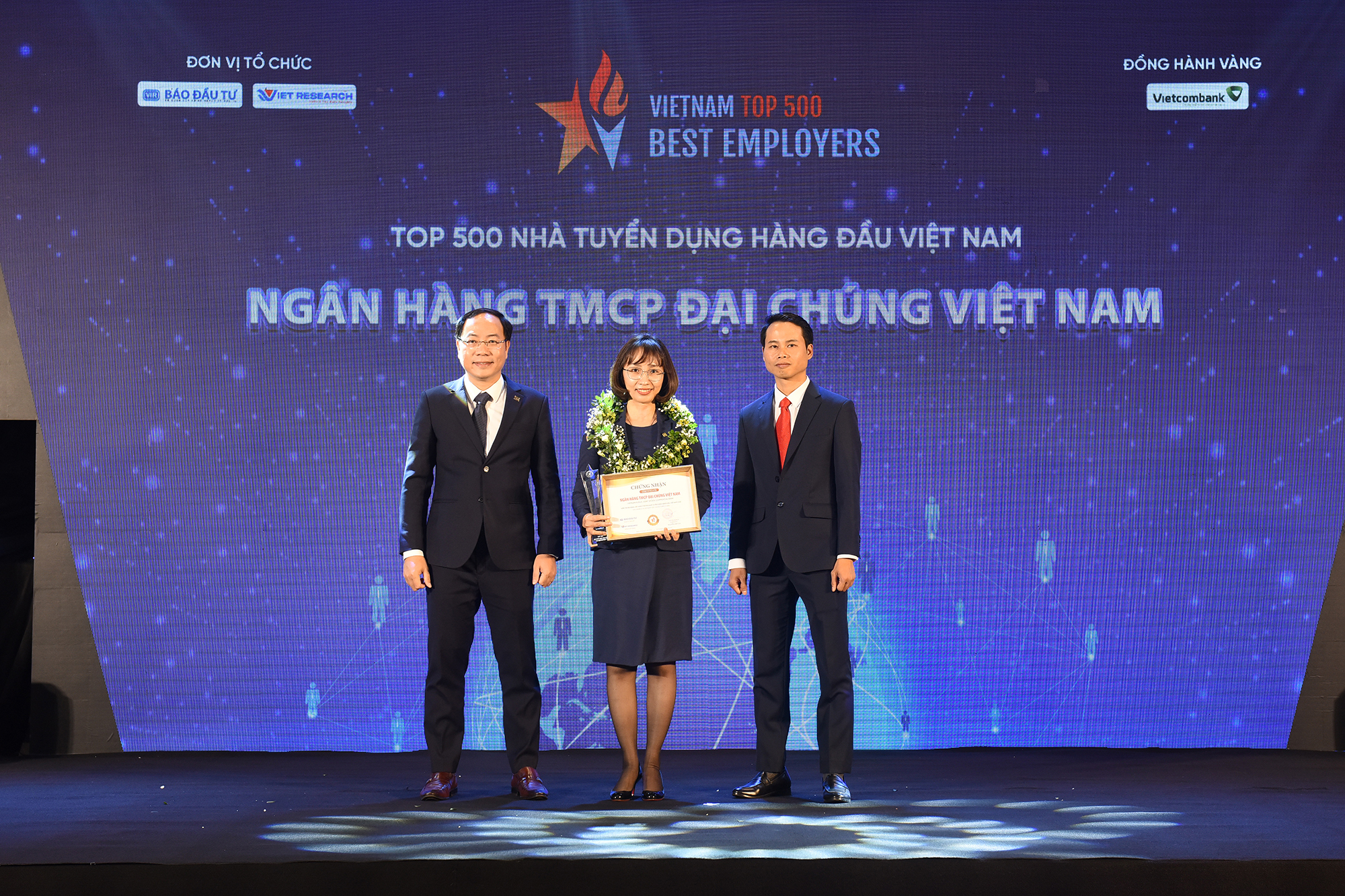 anh pvcb top 500 nha tuyen dung hang dau