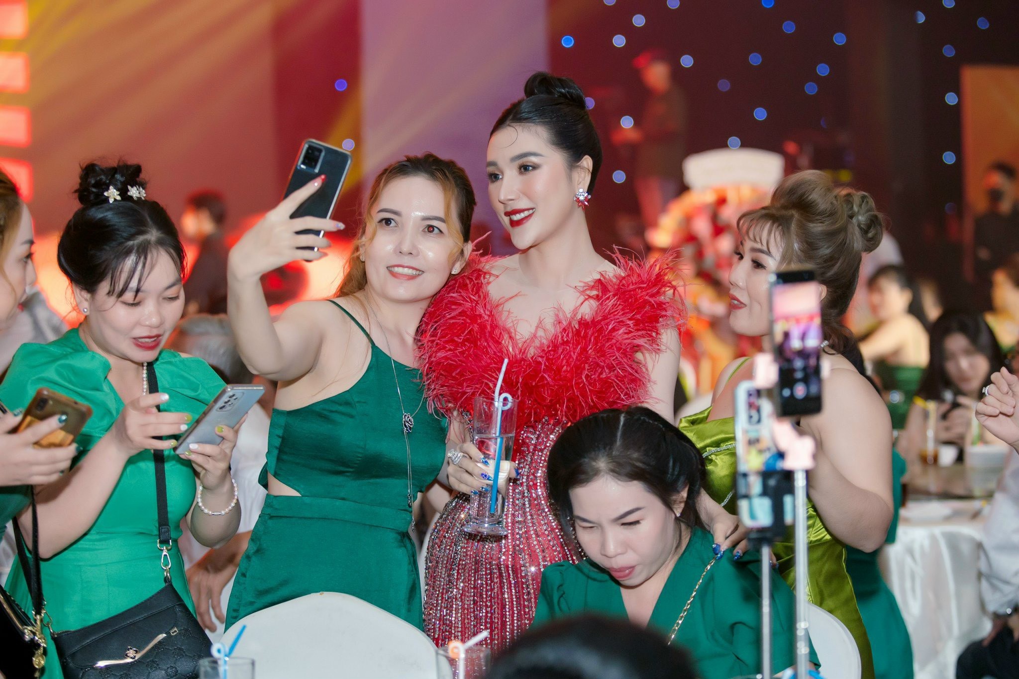 anh 4ceo anh 4ceo