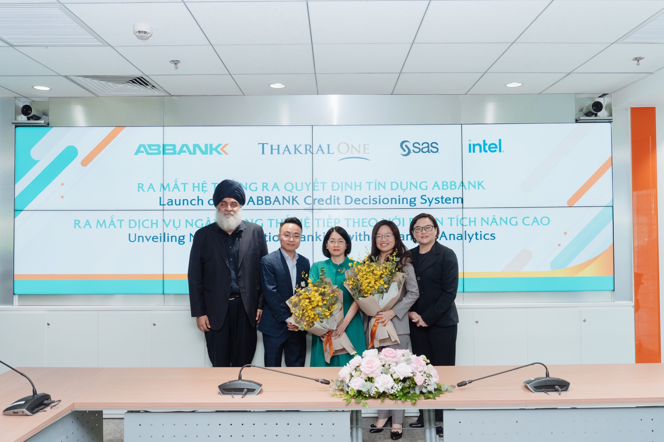 dai dien abbank thakral one sas intel dai dien abbank thakral one sas intel