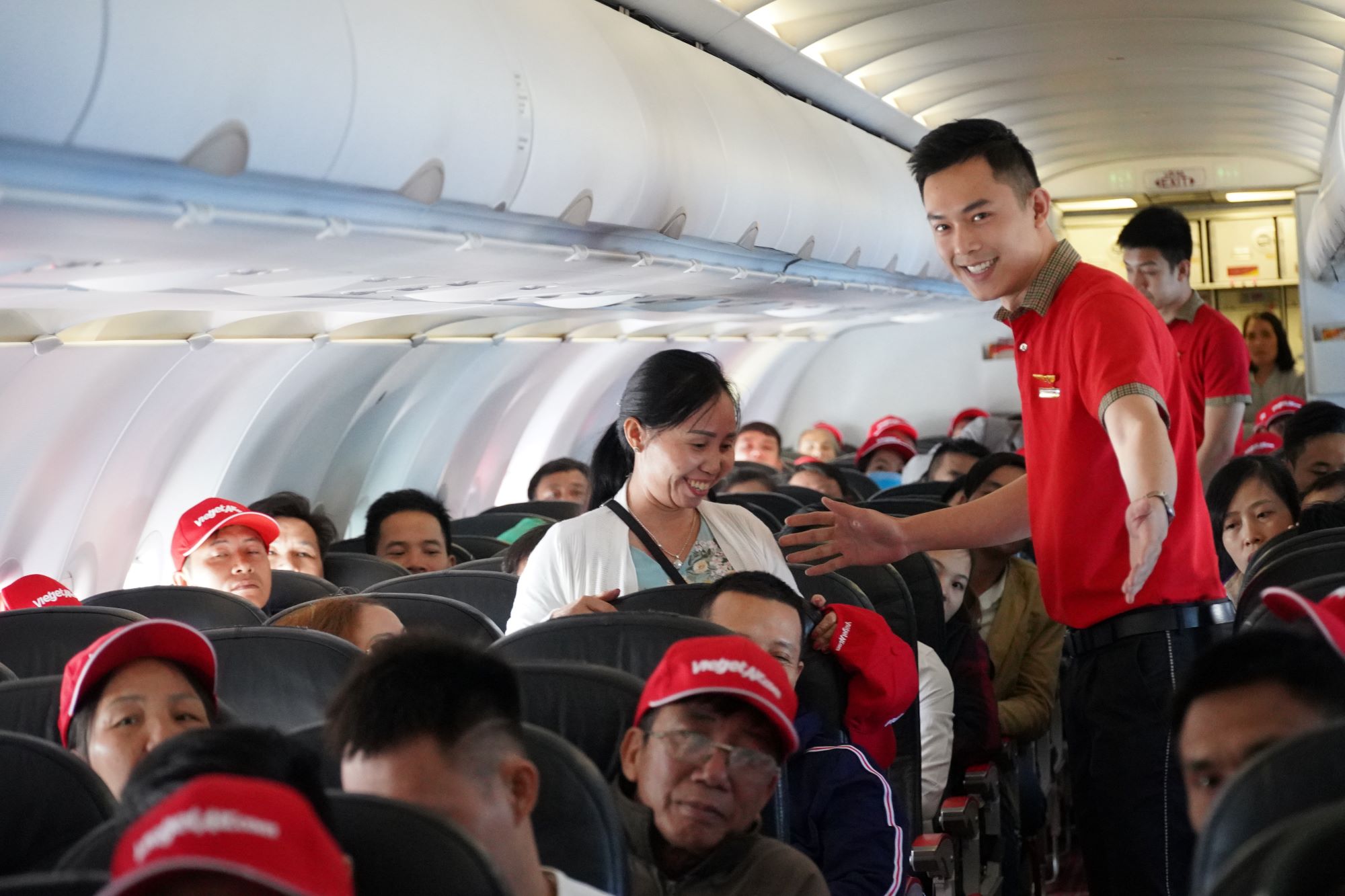 vj cabin crews 1 vj cabin crews 1