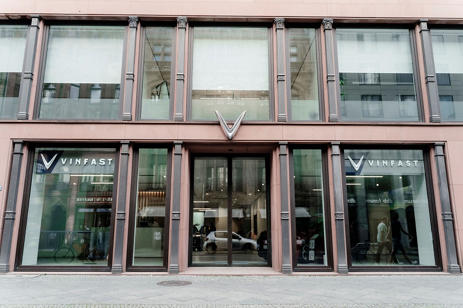 berlin showroom 01