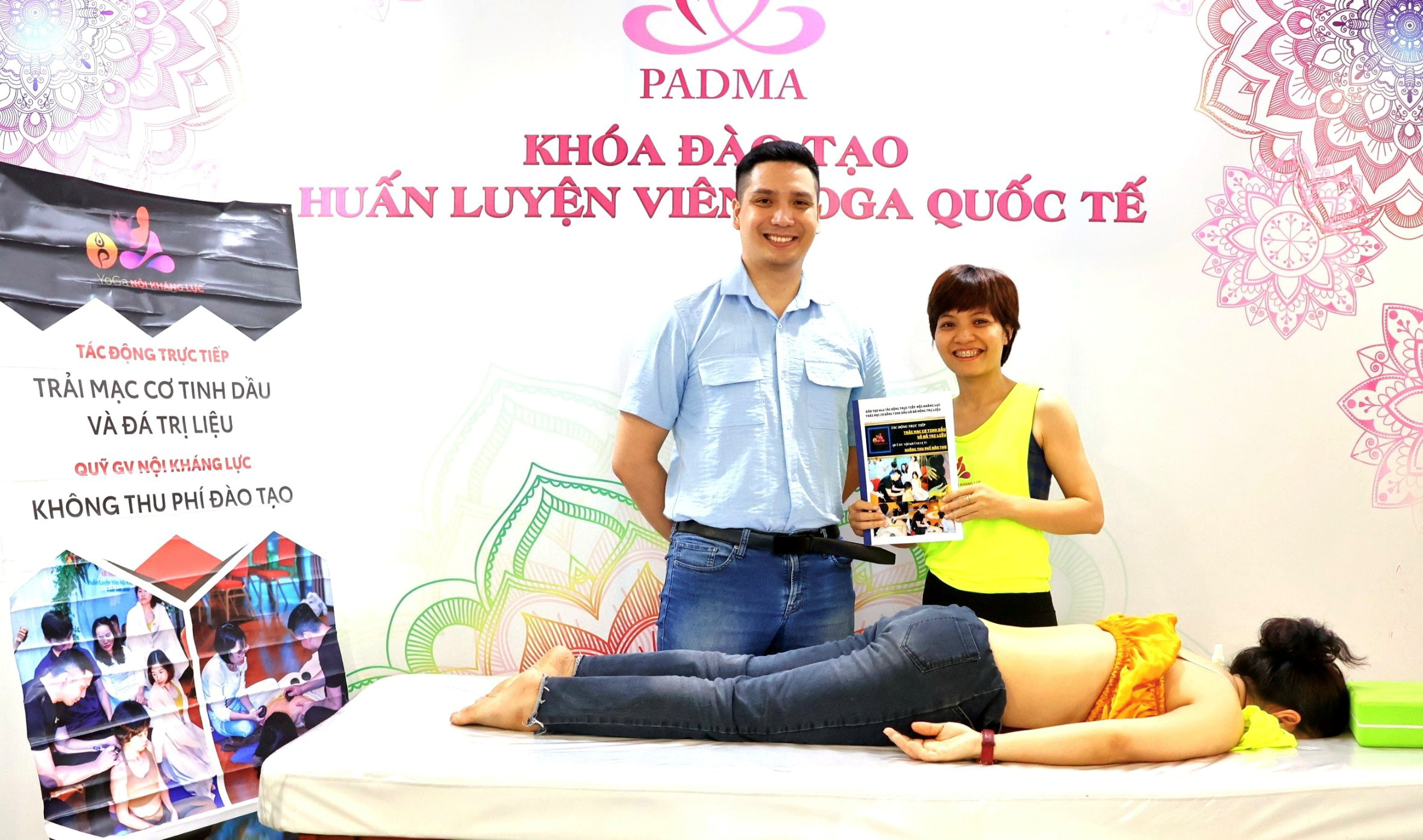 Xu Hướng "Không Quần" Đang Chiếm Lĩnh Thế Giới Thời Trang Như Thế Nào?