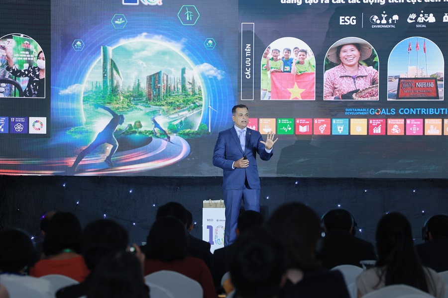 ong binu jacob tong giam doc nestle viet nam dong chu tich vbcsd chia se ve chuyen doi kep giup dn tao ra loi the canh tranhhinh 3jpg ong binu jacob tong giam doc nestle viet nam dong chu tich vbcsd chia se ve chuyen doi kep giup dn tao ra loi the canh tranhhinh 3jpg