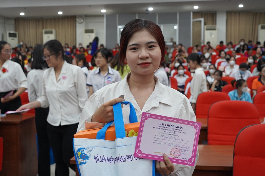 dang le phuong dung dang le phuong dung
