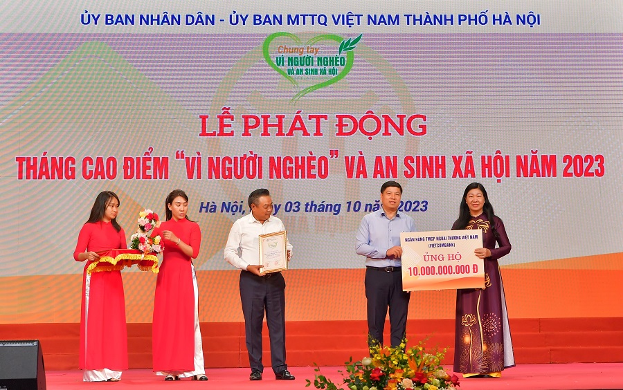 20231003lhqtang1tyunghonguoingheo 25