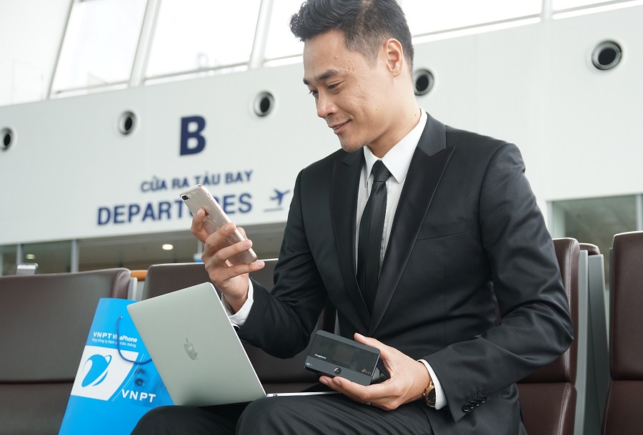 r500 la mot trong nhung lua chon hang dau cua thue bao vinaphone khi can online tai nuoc ngoai1