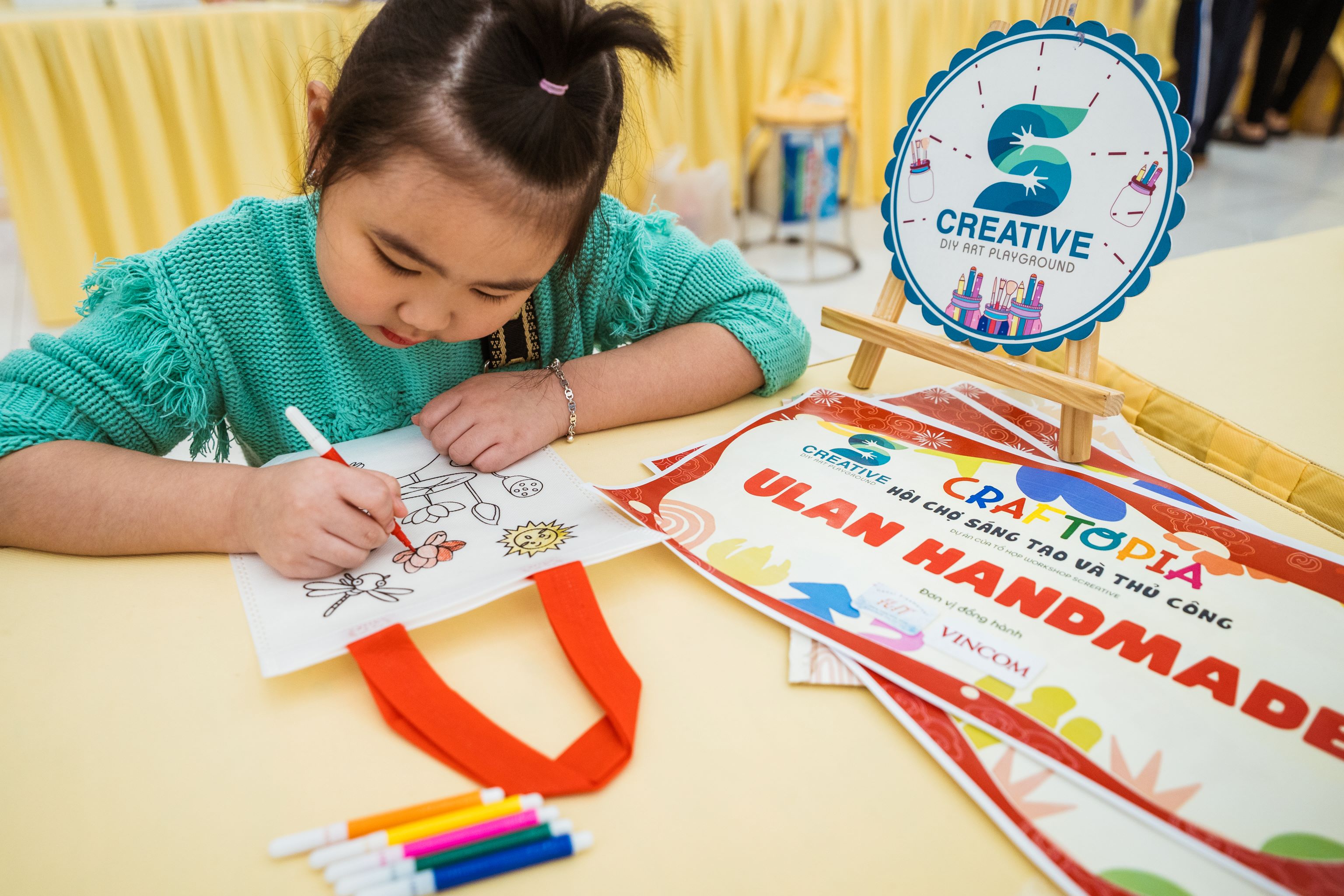 Kinh tế - Đón Tết Việt trong không gian văn hóa sáng tạo độc bản tại Vincom (Hình 7).