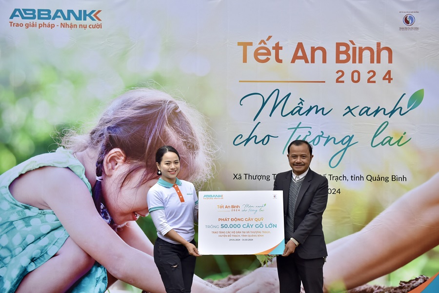 nam thu tu hanh trinh xanh an binh xanh viet nam abbank phat dong chien dich gay quy tren toan quoc nham chung suc cung chinh sach phat trien lam nghiep ben vung c