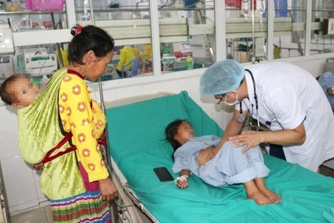 ngo doc sau khi an nam dai 2 bo con nhap vien dspl4 ngo doc sau khi an nam dai 2 bo con nhap vien dspl4