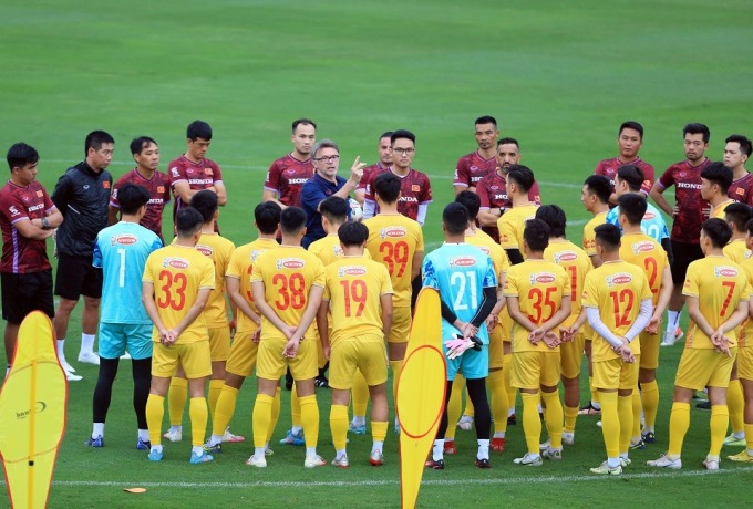 bui tien dung bi loai khoi danh sach doi tuyen viet nam trong tran dau voi palestine dspl11 bui tien dung bi loai khoi danh sach doi tuyen viet nam trong tran dau voi palestine dspl11