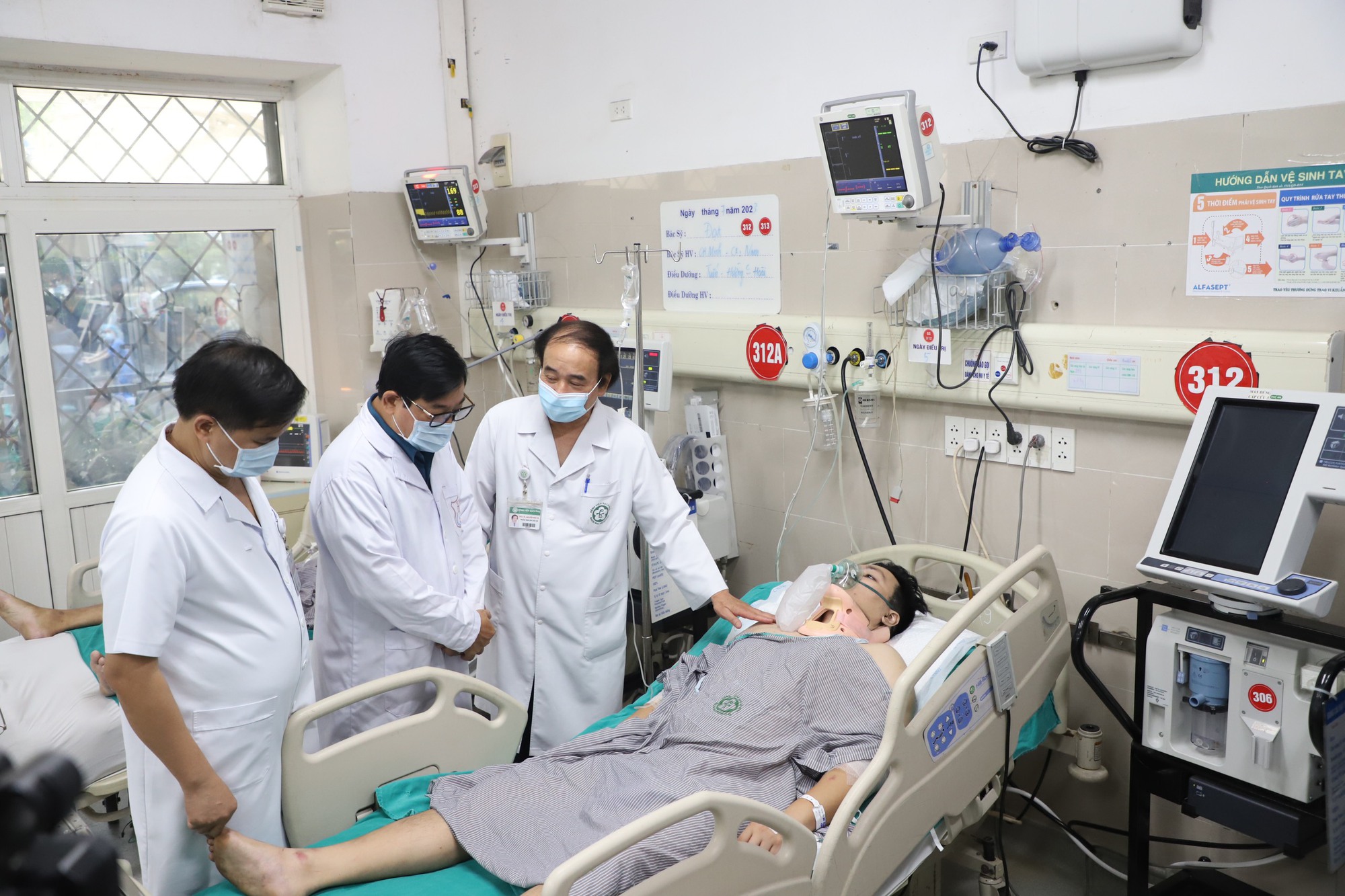 tu vu chay chung cu mini cach phong ngo doc khi co trong dam chay the nao dspl1 tu vu chay chung cu mini cach phong ngo doc khi co trong dam chay the nao dspl1