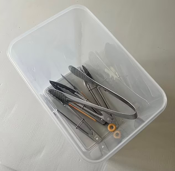 noi kho cua nguoi dan ong mac benh hiem gap so cham vao thuc an chin 2