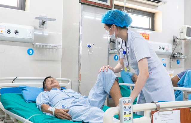 dot quy khi dang an com 2 dot quy khi dang an com 2