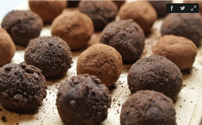 screenshot 2023 10 09 at 11 22 38 co gai tu vong vi an chocolate cua thay boi