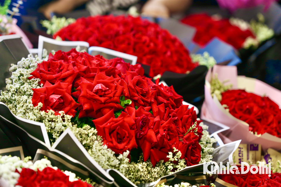 khong khi tai cho hoa lon nhat thu do truoc them ngay 20 10 dspl4 khong khi tai cho hoa lon nhat thu do truoc them ngay 20 10 dspl4