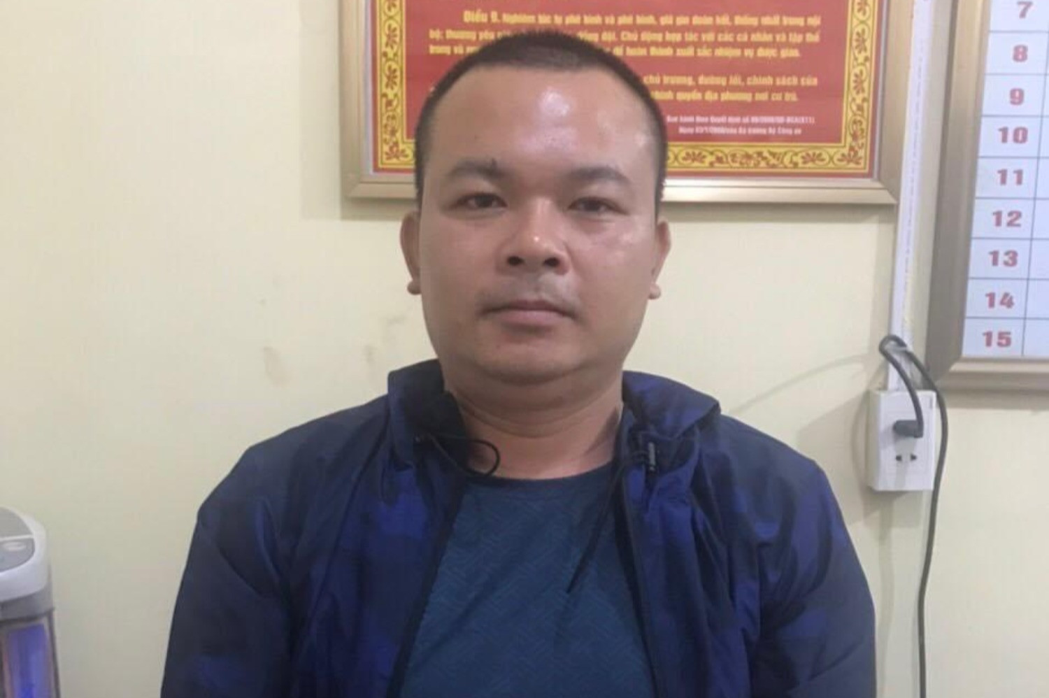 tai xe xe dau keo vi pham nong do con lai xe chan ngang quoc lo de chong doi csgt dspl1 tai xe xe dau keo vi pham nong do con lai xe chan ngang quoc lo de chong doi csgt dspl1