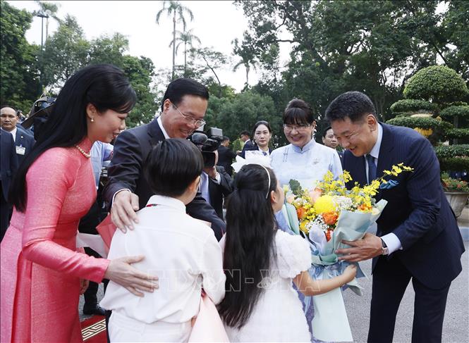 chu tich nuoc chu tri le don tong thong mong co tham cap nha nuoc toi viet nam dspl 6 chu tich nuoc chu tri le don tong thong mong co tham cap nha nuoc toi viet nam dspl 6