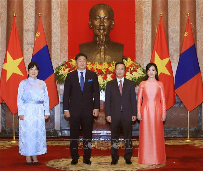 chu tich nuoc chu tri le don tong thong mong co tham cap nha nuoc toi viet nam dspl 8 chu tich nuoc chu tri le don tong thong mong co tham cap nha nuoc toi viet nam dspl 8