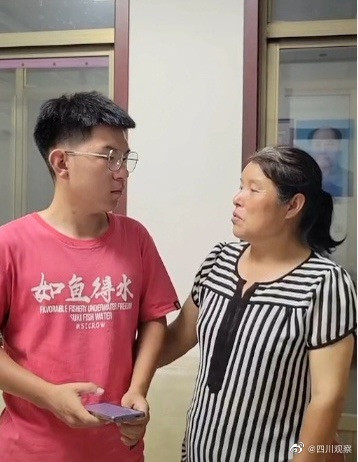 nam sinh hot hai di tim me lam lao cong va su that khien ai cung rom nuoc mat dspl nam sinh hot hai di tim me lam lao cong va su that khien ai cung rom nuoc mat dspl