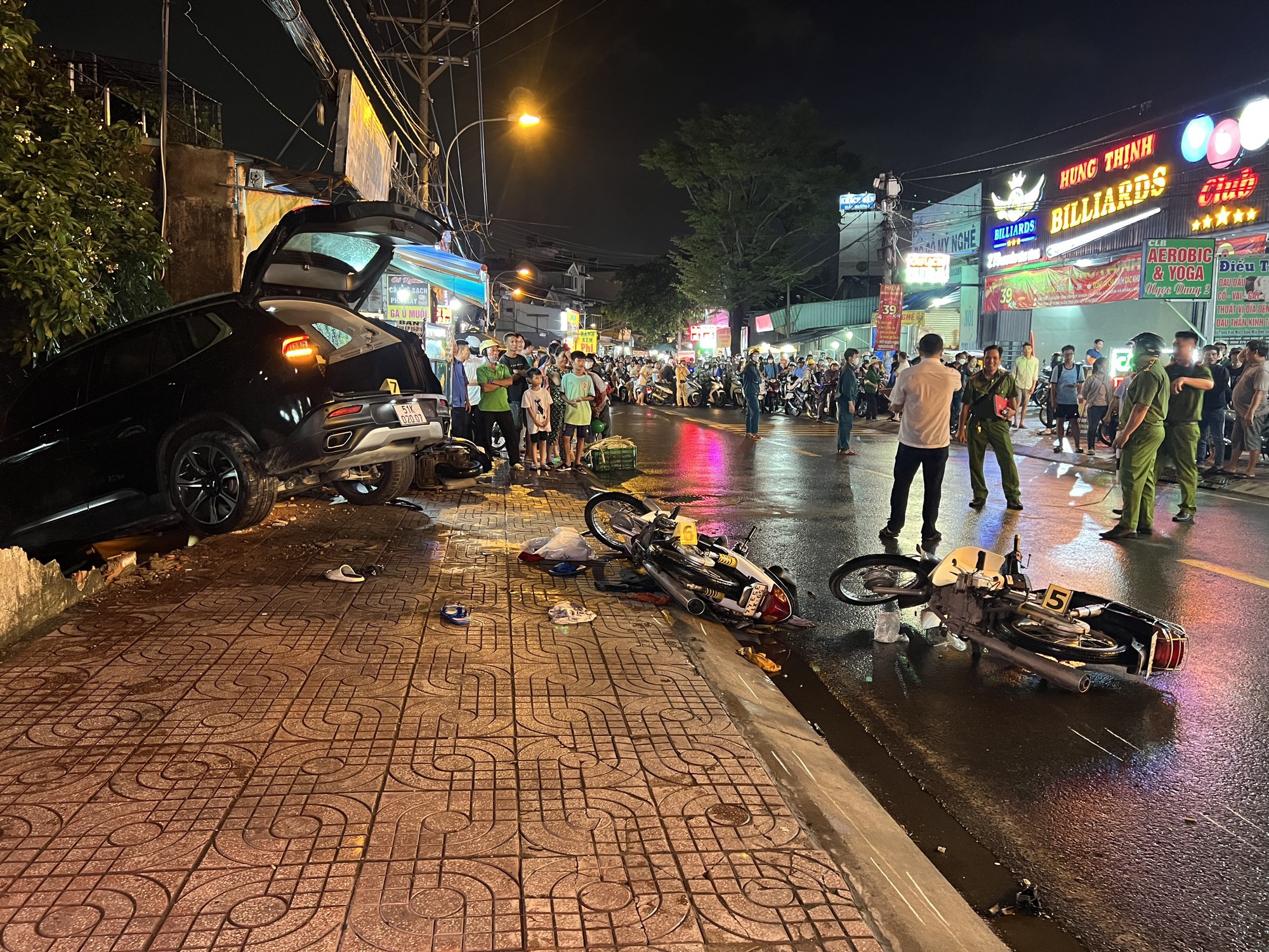 vu xe dien gay tai nan lien hoan co gai tre tu vong o tp thu duc camera ghi lai hinh anh soc 2 vu xe dien gay tai nan lien hoan co gai tre tu vong o tp thu duc camera ghi lai hinh anh soc 2