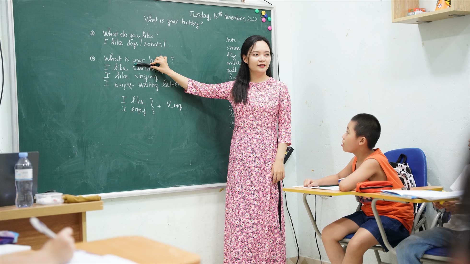 ha noi 4 giao vien tieu bieu duoc bo gd dt vinh danh la ai dspl1
