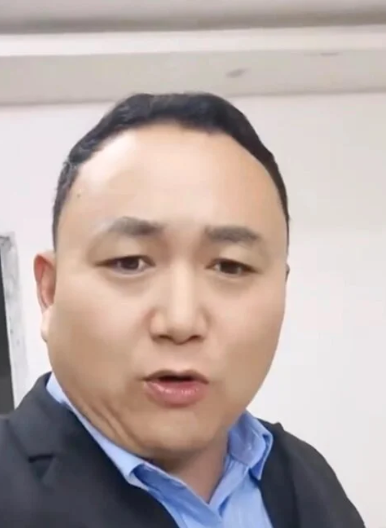 con gai bi danh dap da man nguoi cha danh nho den su tro giup tu cong dong mang 1 con gai bi danh dap da man nguoi cha danh nho den su tro giup tu cong dong mang 1