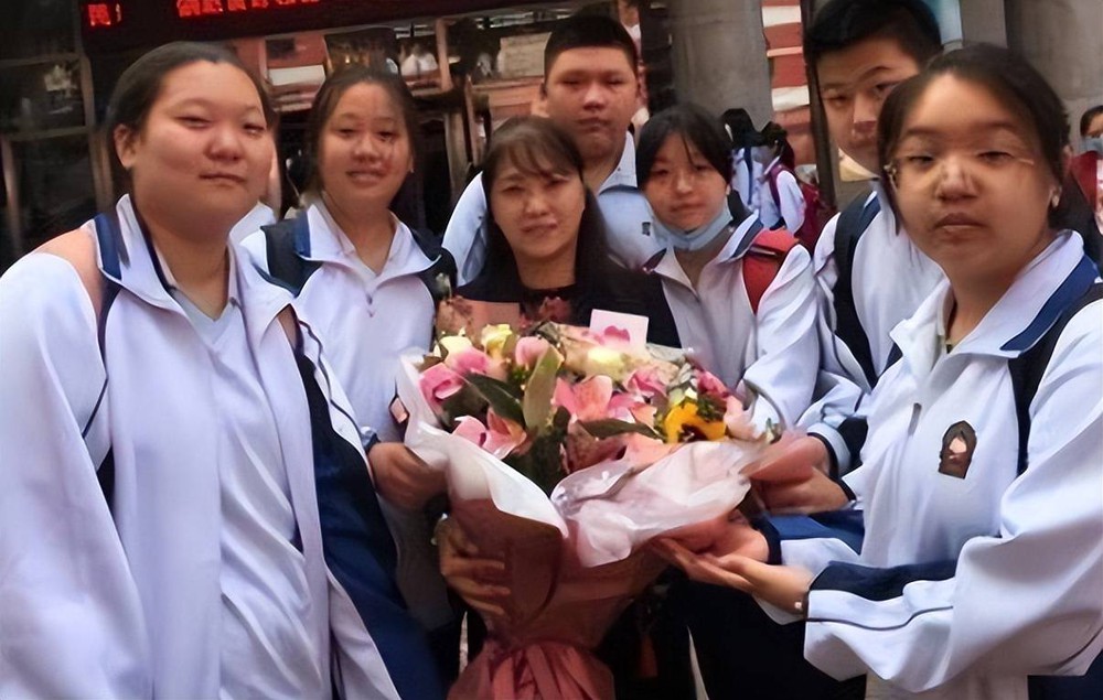 giao vien trung quoc tiet lo nhung nguoi tro ve tham thay co thuong la nhung hoc sinh dac biet dspl giao vien trung quoc tiet lo nhung nguoi tro ve tham thay co thuong la nhung hoc sinh dac biet dspl