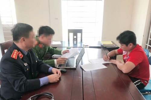 nam thanh nien no la can bo tinh doan lua dao hon 9 4 ty dong cua ban hoc cu dspl nam thanh nien no la can bo tinh doan lua dao hon 9 4 ty dong cua ban hoc cu dspl