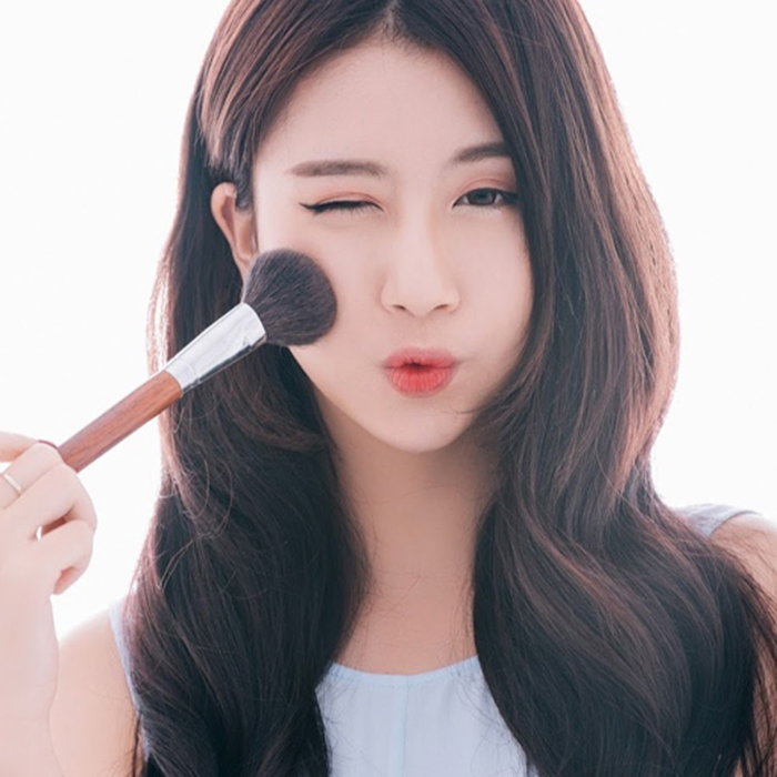 tranh cai vu to khach thue makeup di tiec nhung lai lam co dau nguoi trong nganh noi gi dspl3