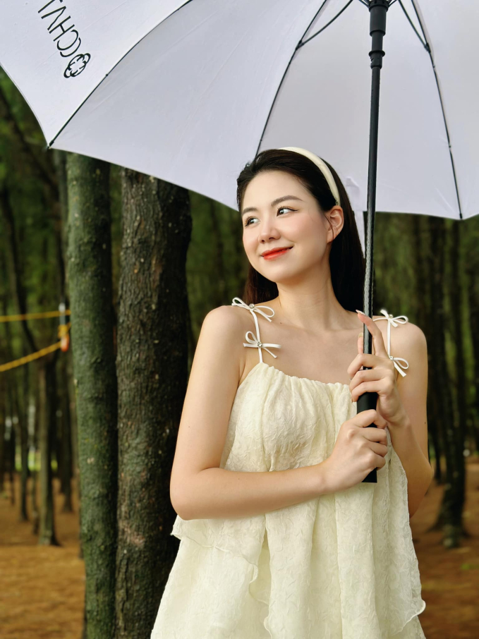 can canh visual co dau gay bao vi qua xinh dep dan mang xuyt xoa khong kem nguoi noi tieng dspl3
