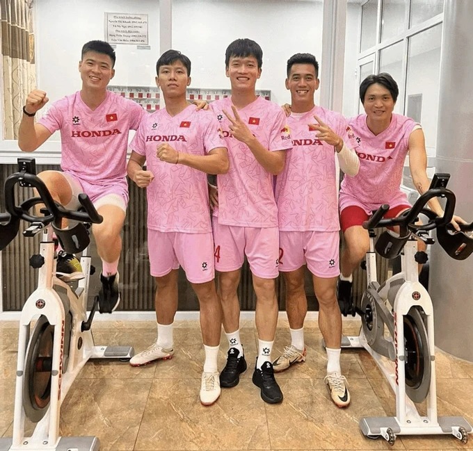 hoang duc 1086 3798png